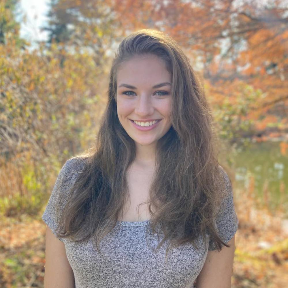 Meet your Posher, Maria